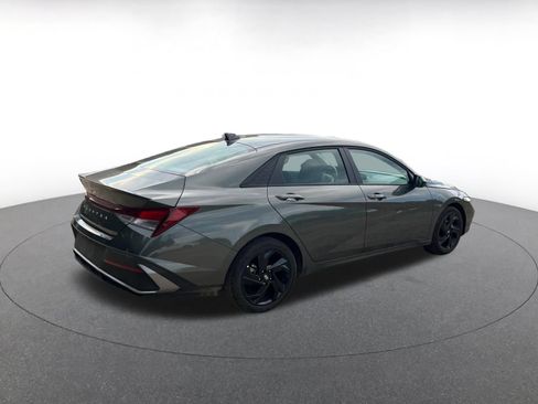 Used 2026 Hyundai Elantra Sport FWD image 16