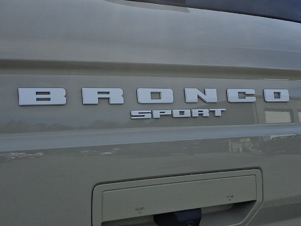 Used 2024 Ford Bronco Sport Outer Banks w/ Tech Package AWD/4WD image 30