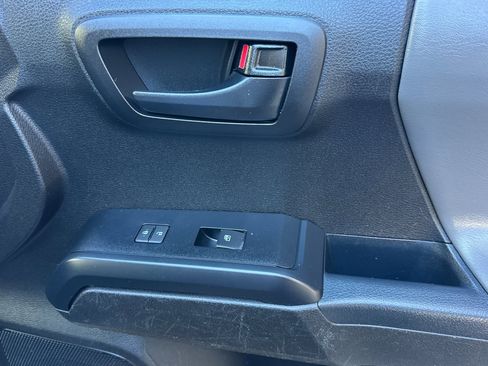 Used 2021 Toyota Tacoma SR image 21