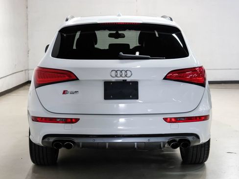 Used 2016 Audi SQ5 Premium Plus w/ Technology Package AWD/4WD image 12