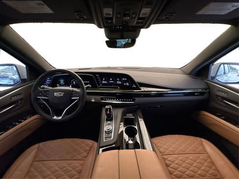 Used 2021 Cadillac Escalade Sport w/ Driver Assist Tech Package image 23