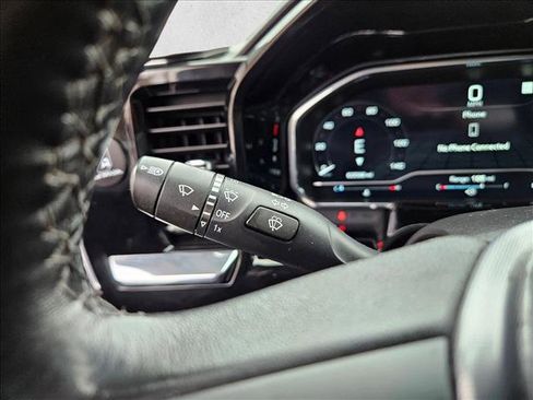 Used 2022 GMC Sierra 1500 SLE image 14