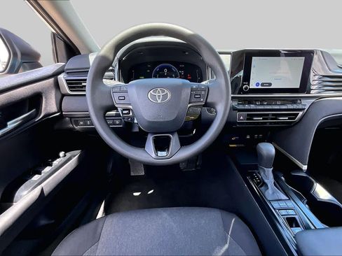 Used 2026 Toyota Camry LE FWD image 6
