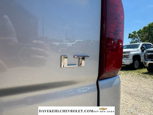 Used 2021 Chevrolet Silverado 1500 LT AWD/4WD image 44