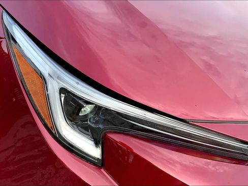 Used 2026 Toyota Corolla LE FWD image 27