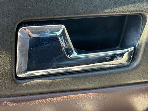 Used 2012 Ford Edge Limited image 9