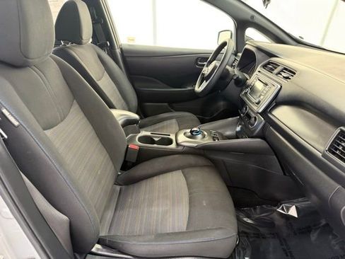 Used 2018 Nissan Leaf S w/ S Charge Package image 18