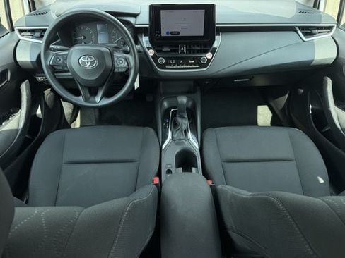 Used 2024 Toyota Corolla LE FWD image 11