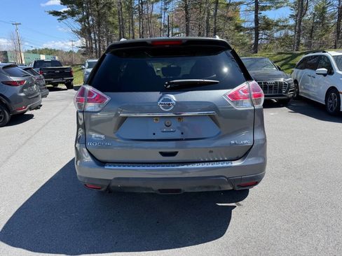 Used 2016 Nissan Rogue SL w/ SL Premium Package AWD/4WD image 9