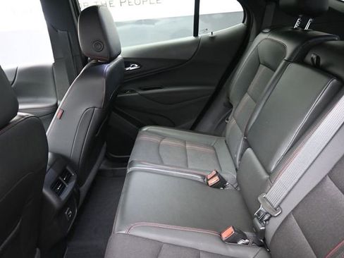 Used 2022 Chevrolet Equinox RS w/ LPO, Floor Liner Package image 22