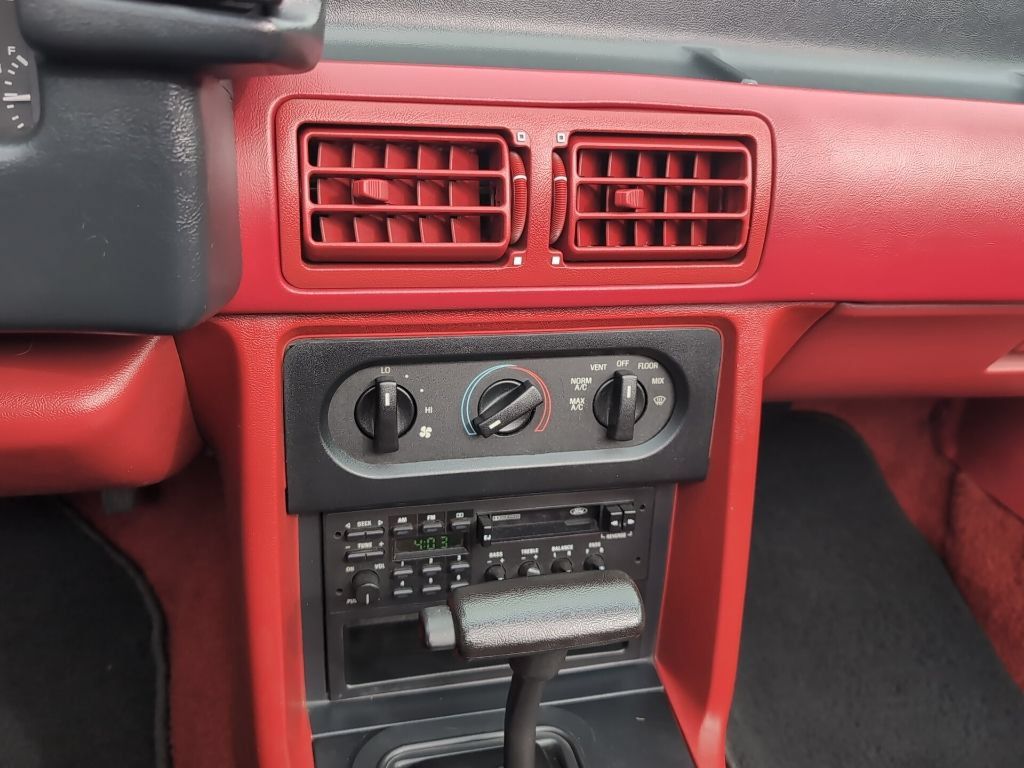 Used 1991 Ford Mustang LX RWD image 23