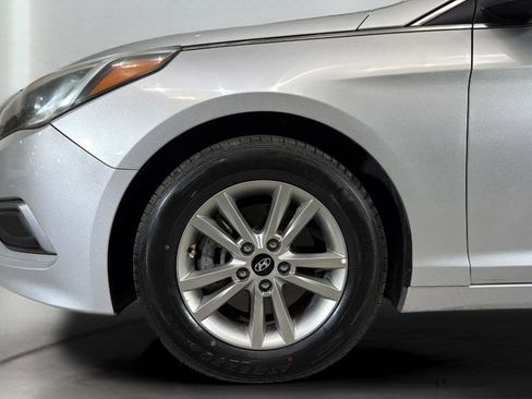 Used 2017 Hyundai Sonata SE FWD image 36