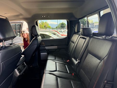 Used 2023 Ford F250 Lariat w/ Lariat Ultimate Package AWD/4WD image 20