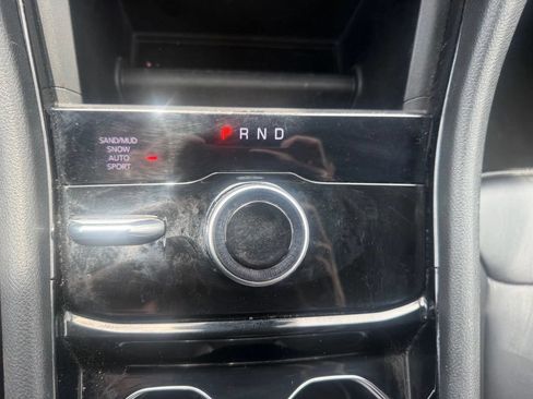Used 2023 Jeep Grand Cherokee L Limited AWD/4WD image 23