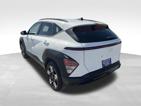 Used 2025 Hyundai Kona SEL AWD/4WD image 6