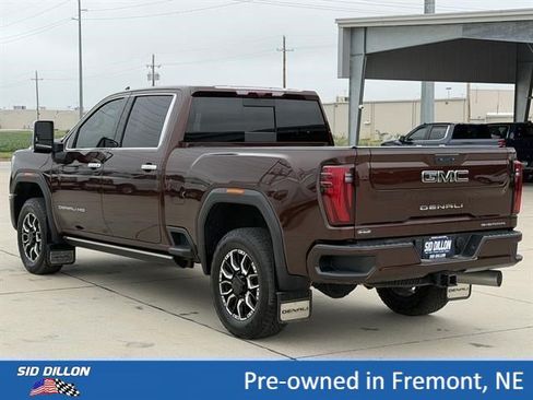Certified 2024 GMC Sierra 2500 Denali Ultimate AWD/4WD image 8