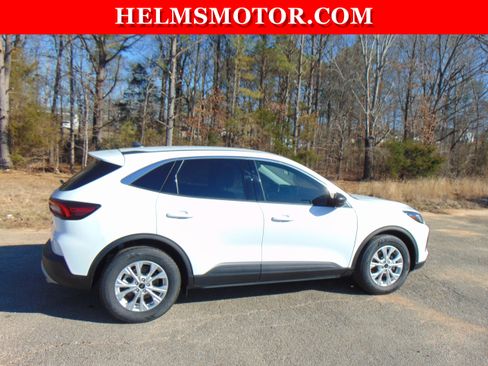 Used 2023 Ford Escape Active image 14