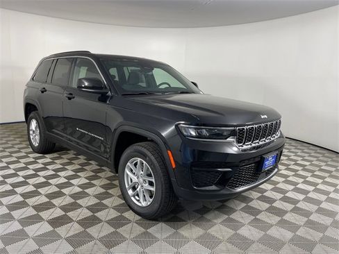 New 2025 Jeep Grand Cherokee Laredo X image 7