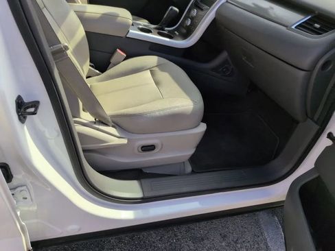 Used 2014 Ford Edge SEL w/ Equipment Group 205A image 17