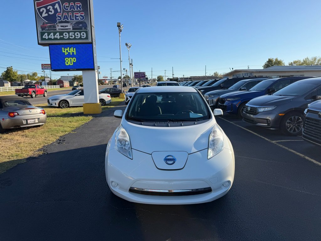 Used 2015 Nissan Leaf S w/ Charge Package FWD image 8