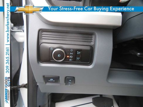 Used 2024 Ford F550 4x4 Regular Cab Super Duty w/ XLT Value Package image 17