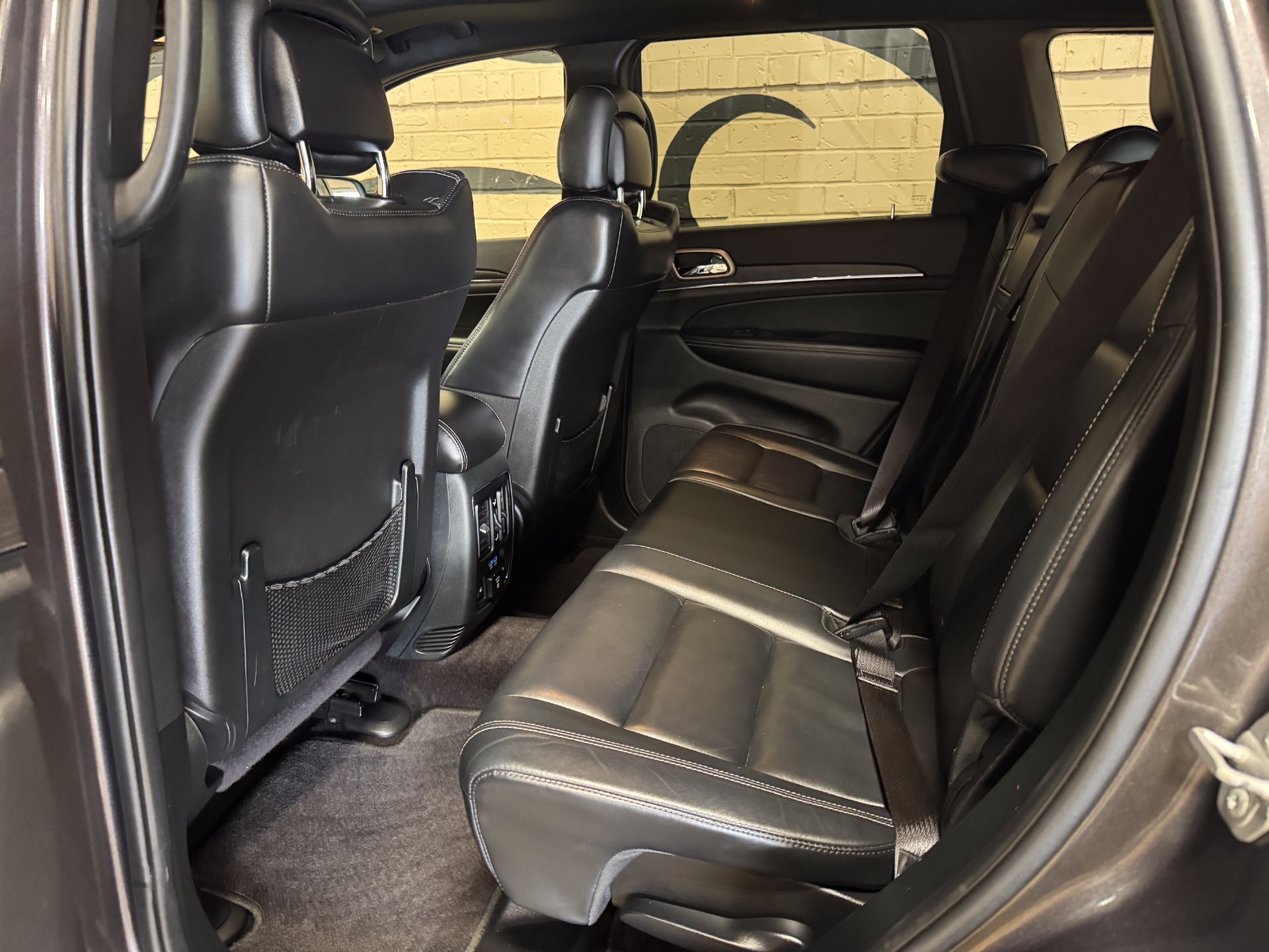 Used 2017 Jeep Grand Cherokee Limited AWD/4WD image 19