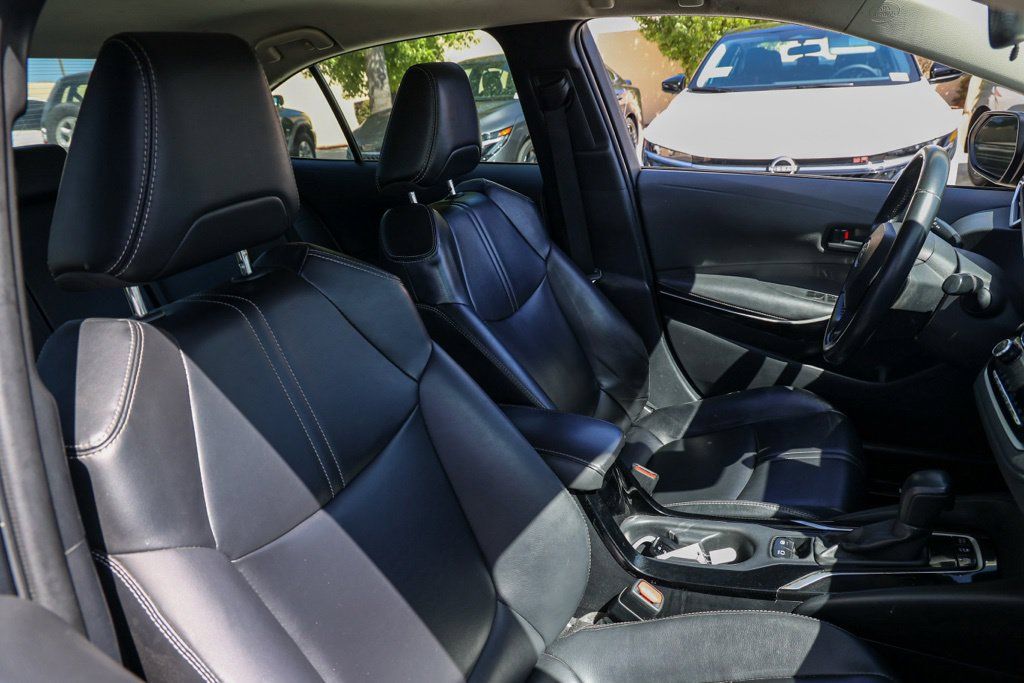 Used 2022 Toyota Corolla LE w/ Premium Interior Package FWD image 21