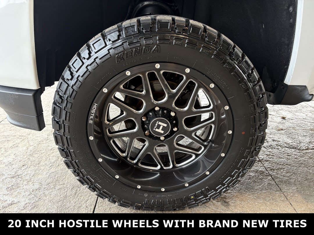Used 2017 Chevrolet Silverado 1500 LT w/ Texas Edition AWD/4WD image 10