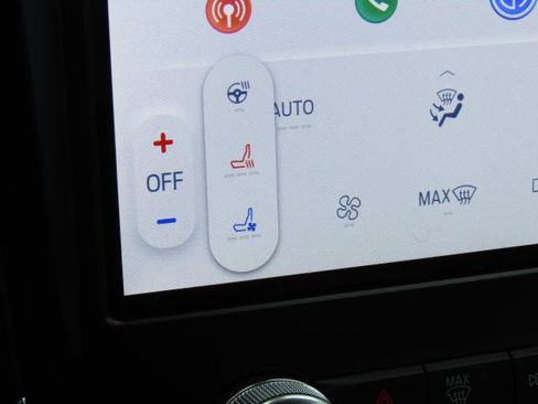 Used 2024 Ford Edge Titanium w/ Titanium Elite Package image 19