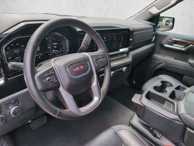 Used 2025 GMC Sierra 1500 Elevation AWD/4WD image 8