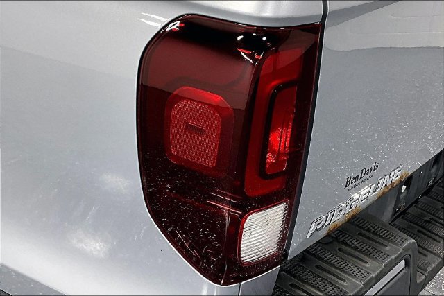 Used 2017 Honda Ridgeline RTS image 22
