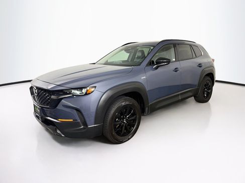 Used 2025 MAZDA CX-50 AWD 2.5 Hybrid w/ Premium Pkg image 3