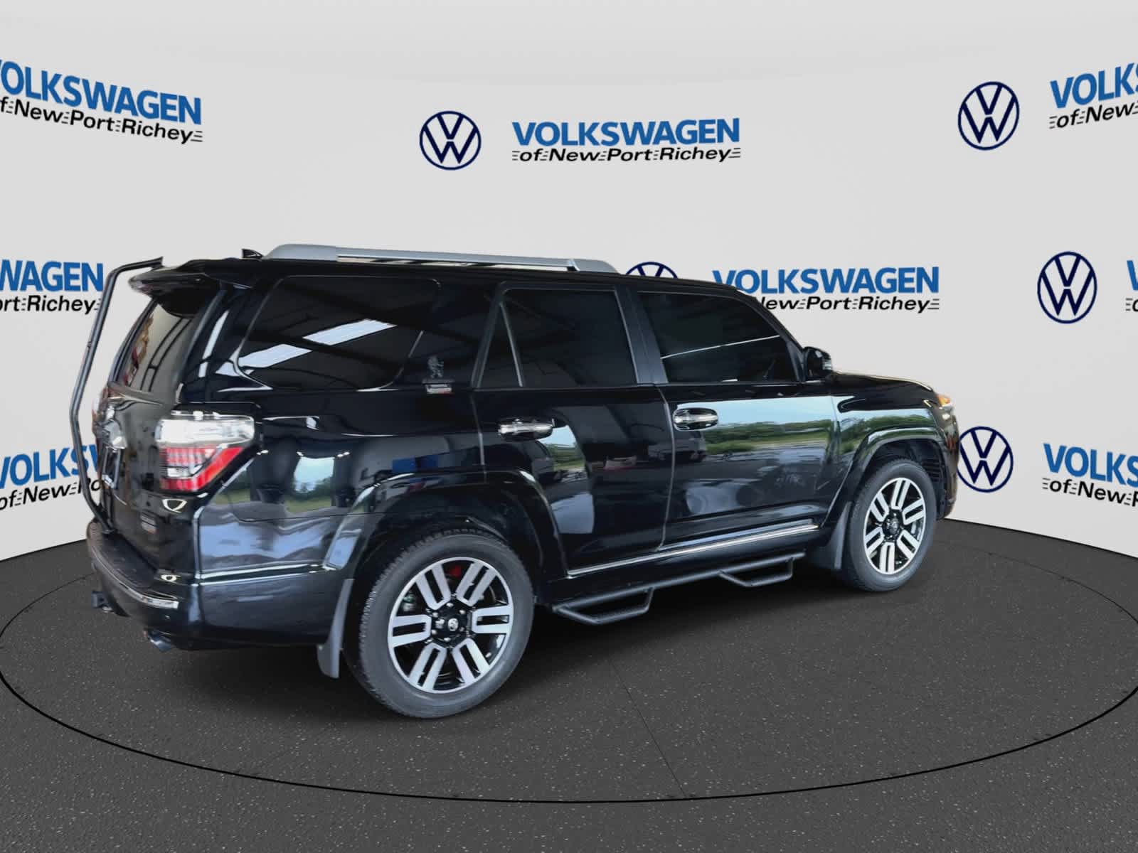 Used 2021 Toyota 4Runner Limited AWD/4WD image 8