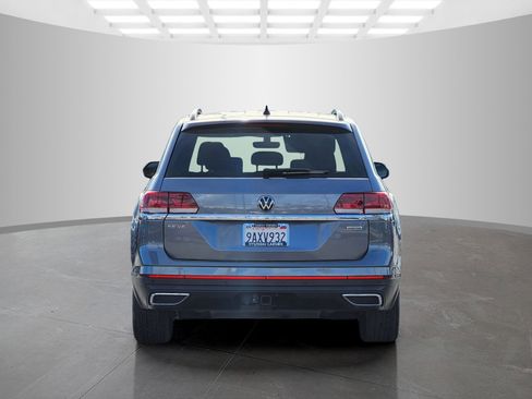 Used 2022 Volkswagen Atlas SE image 6