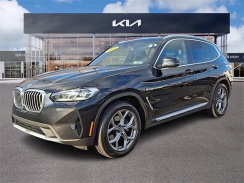 Used 2022 BMW X3 xDrive30i w/ Convenience Package w/ZPA image 3