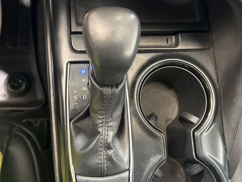 Used 2019 Toyota Camry SE image 29