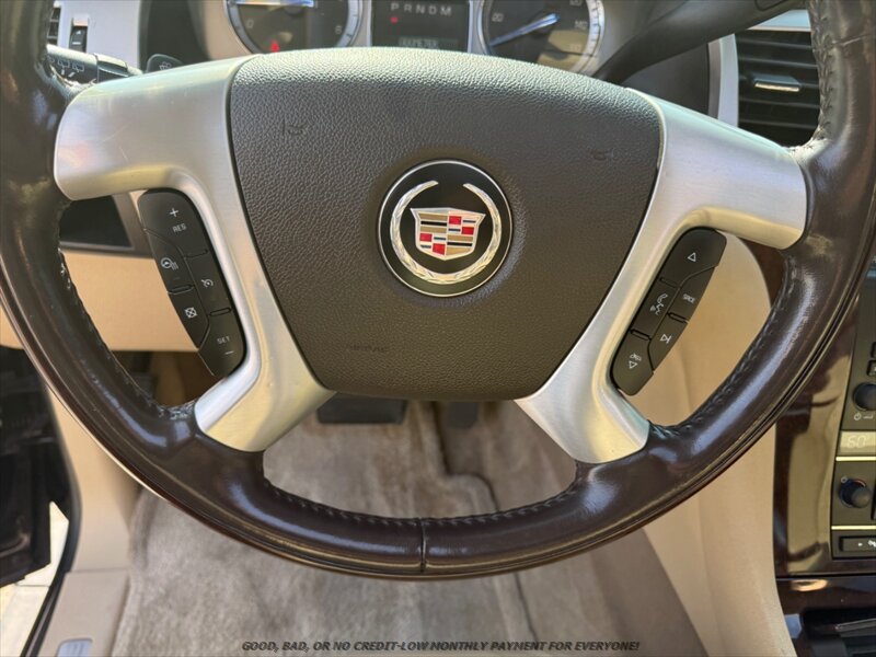 Used 2010 Cadillac Escalade Premium AWD/4WD image 34
