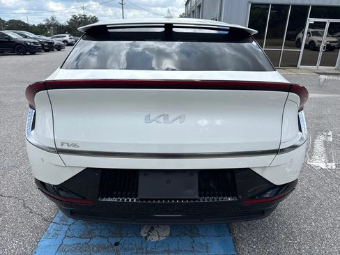 Used 2023 Kia EV6 Wind RWD image 9