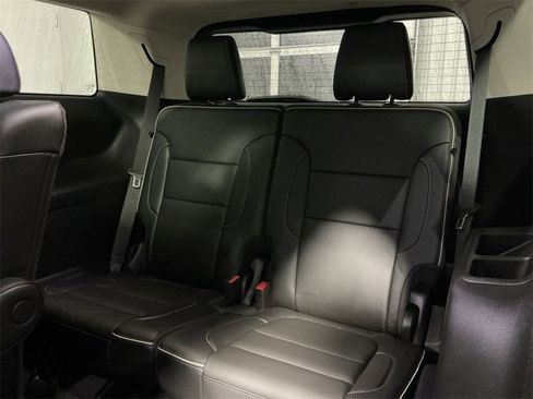 Used 2023 GMC Acadia Denali w/ Denali Technology Package image 33
