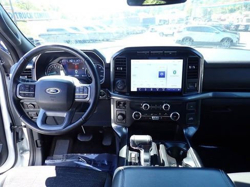 Certified 2022 Ford F150 XLT w/ Equipment Group 302A High image 21