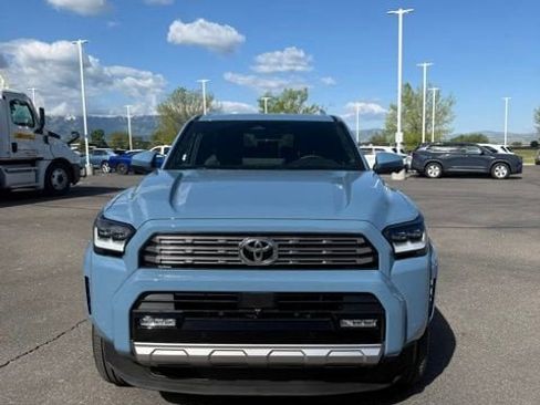 New 2026 Toyota 4Runner Limited AWD/4WD image 3
