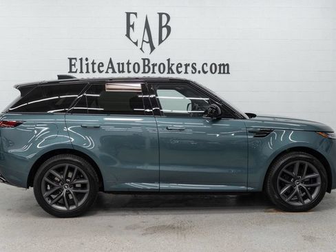 Used 2023 Land Rover Range Rover Sport SE Dynamic AWD/4WD image 5