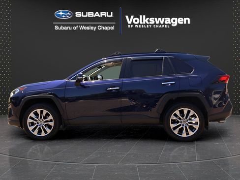 Used 2020 Toyota RAV4 Limited w/ Limited Grade Weather Package AWD/4WD image 5