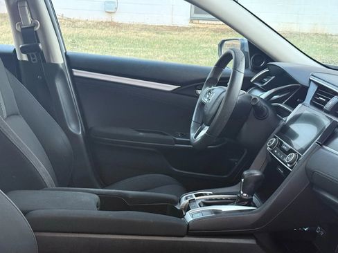 Used 2016 Honda Civic EX image 12