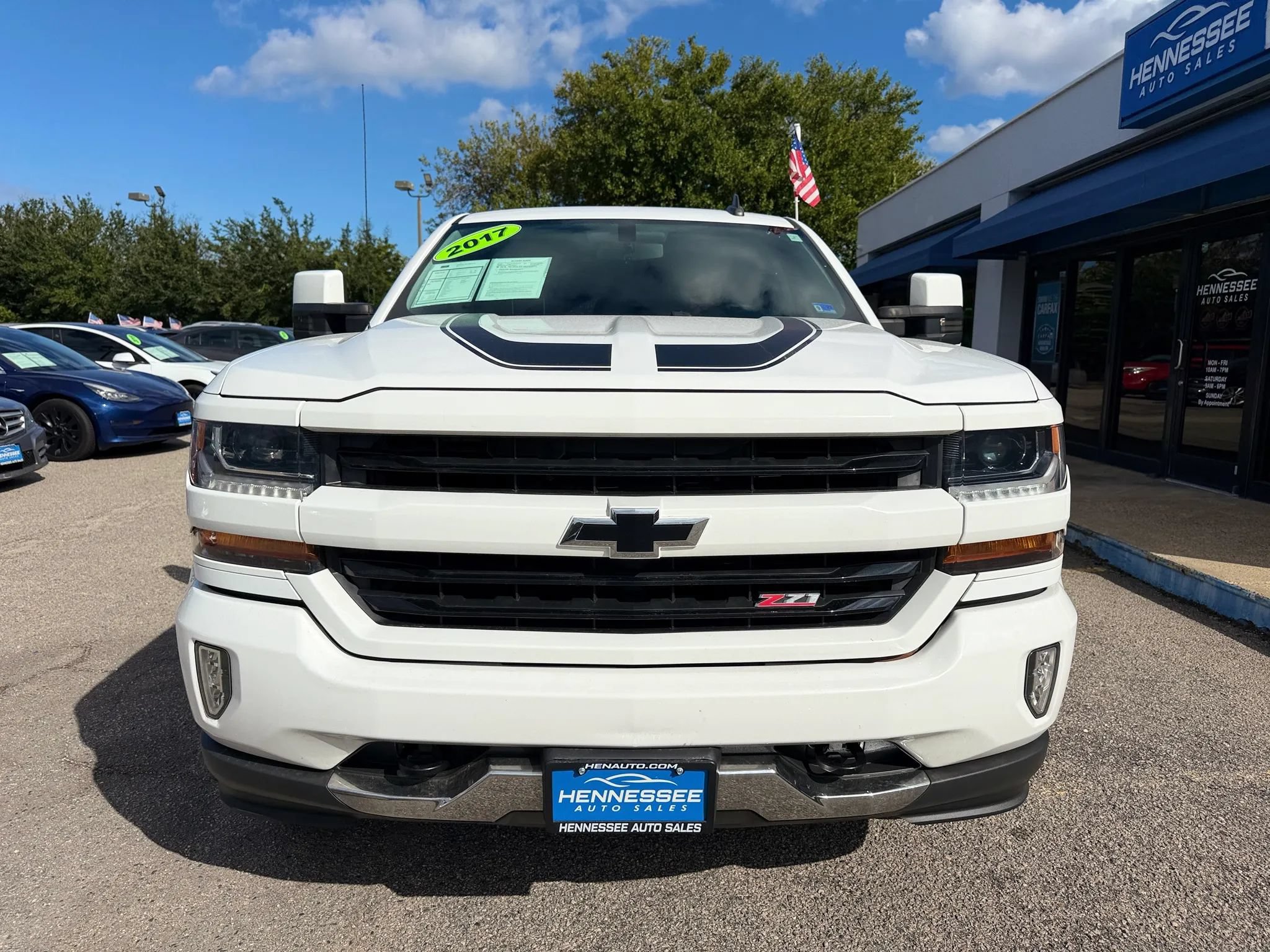 Used 2017 Chevrolet Silverado 1500 LT w/ Rally 2 Edition AWD/4WD image 3