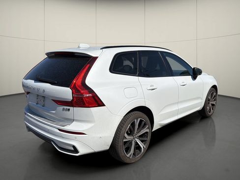 Used 2023 Volvo XC60 B5 Ultimate w/ Climate Package AWD/4WD image 7