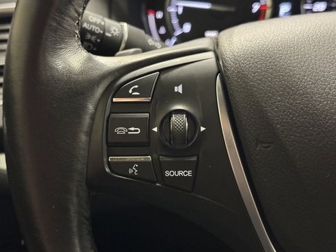 Used 2017 Acura TLX image 20