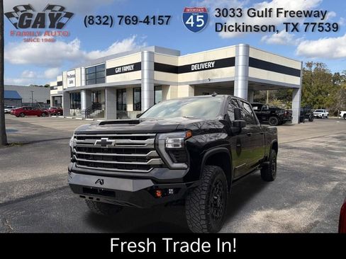 Used 2024 Chevrolet Silverado 2500 High Country w/ High Country Premium Package image 10