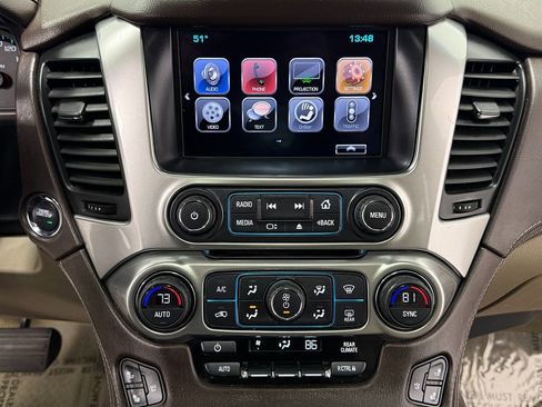 Used 2016 Chevrolet Suburban LTZ image 23