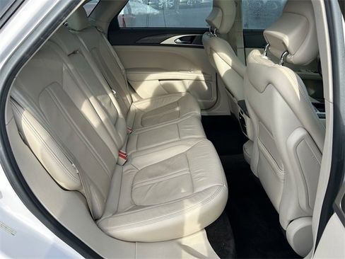 Used 2017 Lincoln MKZ Reserve w/ Technology Package image 26